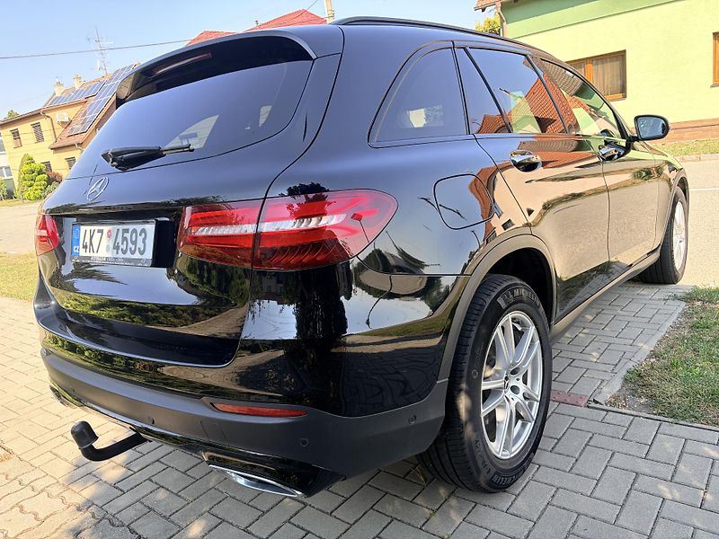 Mercedes-Benz GLC 220D 4MATIC - fotka 4 z 49