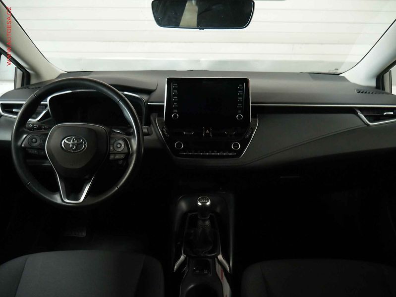 Toyota Corolla (2021) 1.6i, ČR, servis.kniha, LED - fotka 8 z 20