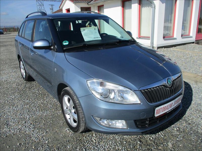 Škoda Fabia 1,2 TSI, digi klima, servis, - fotografie inzerátu