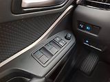 Toyota C-HR (2022) Comfort 1.8 Hybrid - náhled 16