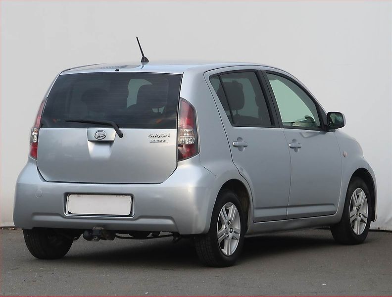 Daihatsu Sirion (2008) 1.3, 4X4, nová STK, Tažné - fotka 5 z 16