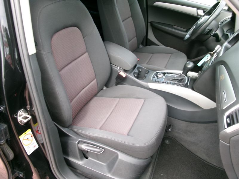 Audi Q5 (2009) 3,0TDI QUATTRO AC NAVI - fotka 15 z 28