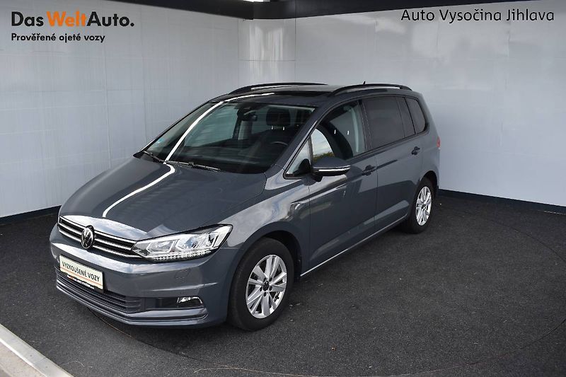Volkswagen Touran (2023) 2.0TDI 110kW Panorama,DSG - fotka 1 z 24