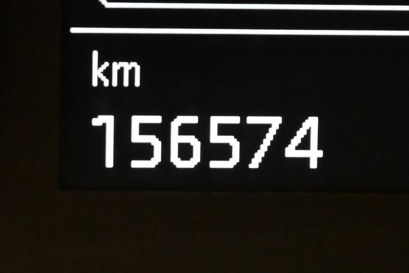 Škoda Kodiaq 2,0 TDI 110 kW DSG 4x4 Ambitio - fotka 17 z 31