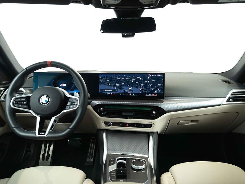 BMW Řada 4 M440i xDrive Gran Coupé - fotka 12 z 22