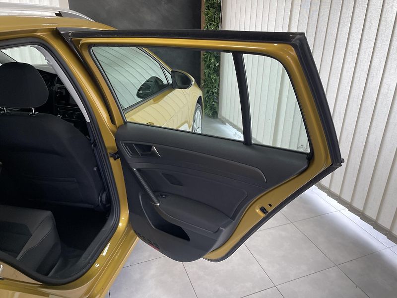 Volkswagen Golf 1.4 TSi ČR LED SERVISKA  - fotka 15 z 27