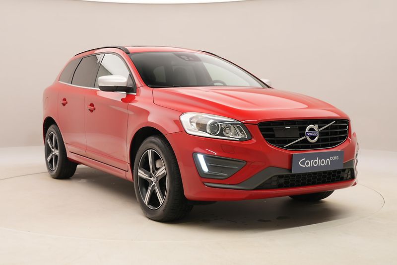 Volvo XC60 D5 AWD R-DESIGN AUT REZERVACE - fotka 14 z 52