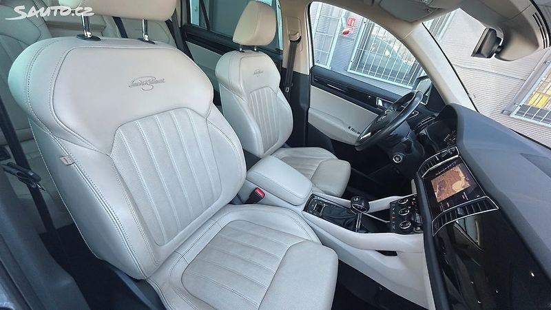Škoda Kodiaq (2019) TDI,DSG,L&K,NEZ.TOP,PANO,7MÍST - fotka 16 z 25