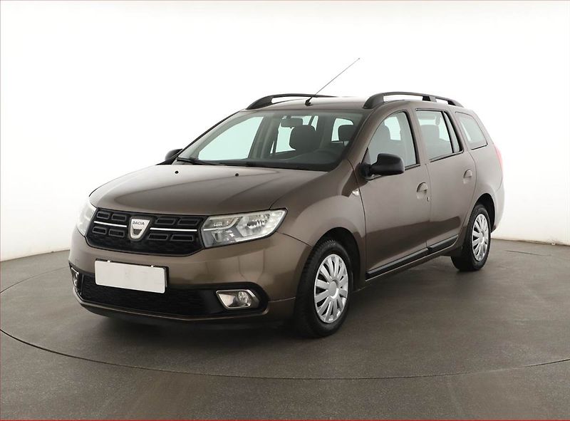 Dacia Logan (2018) 1.0 SCe, Serv.kniha - fotka 2 z 12