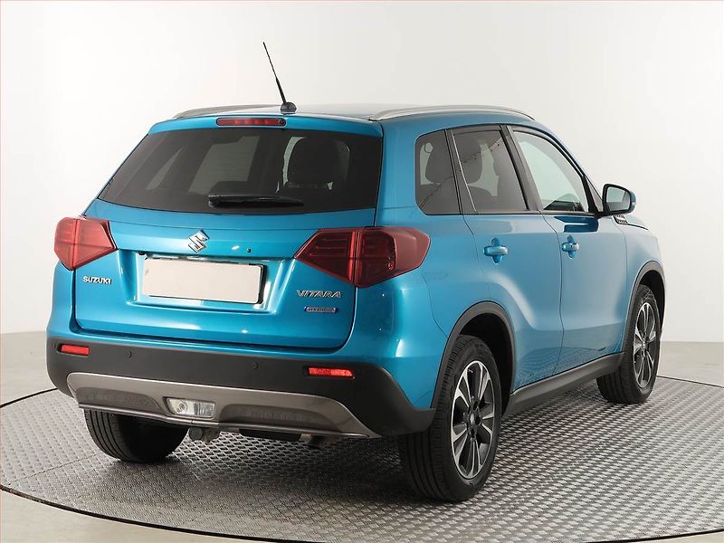 Suzuki Vitara (2024) Elegance 1.4 BoosterJet - fotka 5 z 17