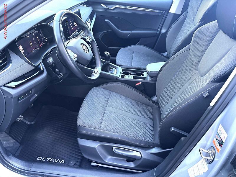 Škoda Octavia (2021) 1.5 TSi, ČR, Style, LED - fotka 9 z 18