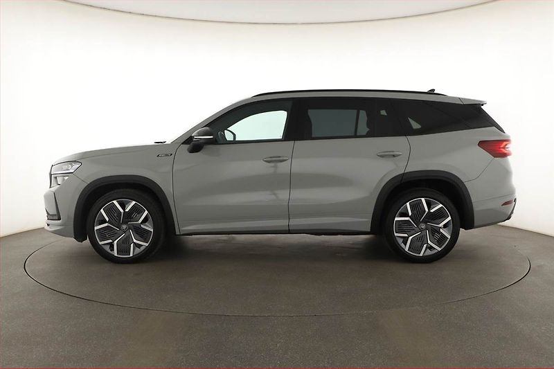 Škoda Kodiaq (2025) 2.0 TDI, SPORTLINE, KEYLESS - fotka 3 z 20