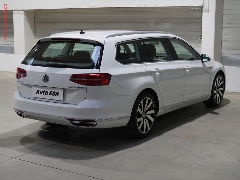 Volkswagen Passat (2015) 2.0Bi-TDi 4x4, ČR, DSG, LED - fotka 4 z 18