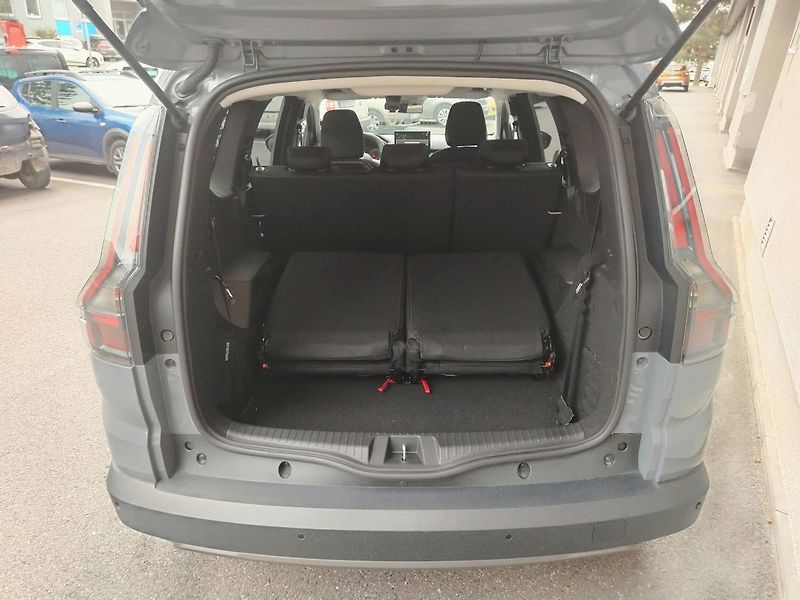 Dacia Jogger (2026) Expression ECO-G 120 7.míst - fotka 9 z 12