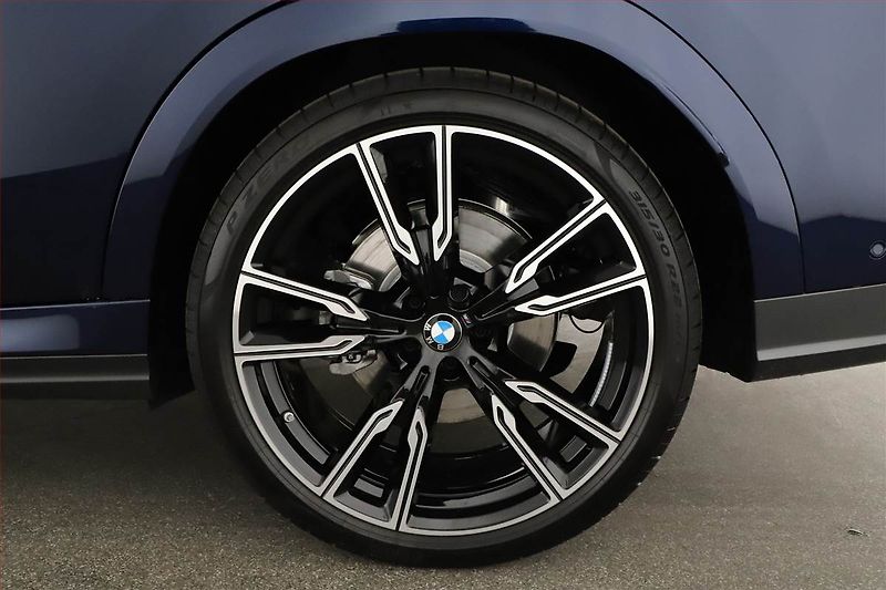 BMW X6 (2025) xDrive40i, M PAKET, KEYLESS - fotka 29 z 31