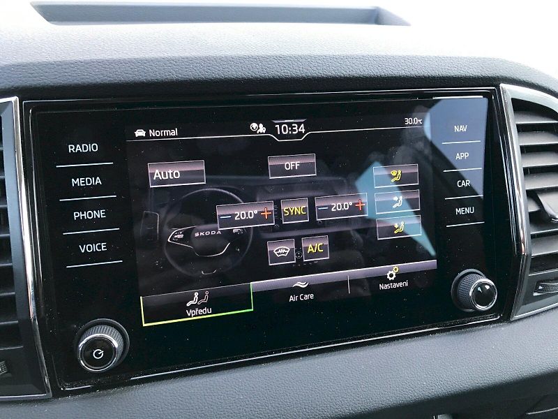 Škoda Karoq (2025) SEL TS 110/1.5 A7F - fotka 24 z 27