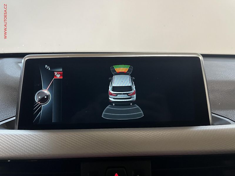 BMW X1 (2016) 2.0 xDrive, M Sport, AT, LED - fotka 14 z 20