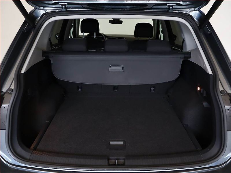 Volkswagen Tiguan Allspace (2020) Highline 2.0 TDI - fotka 12 z 19