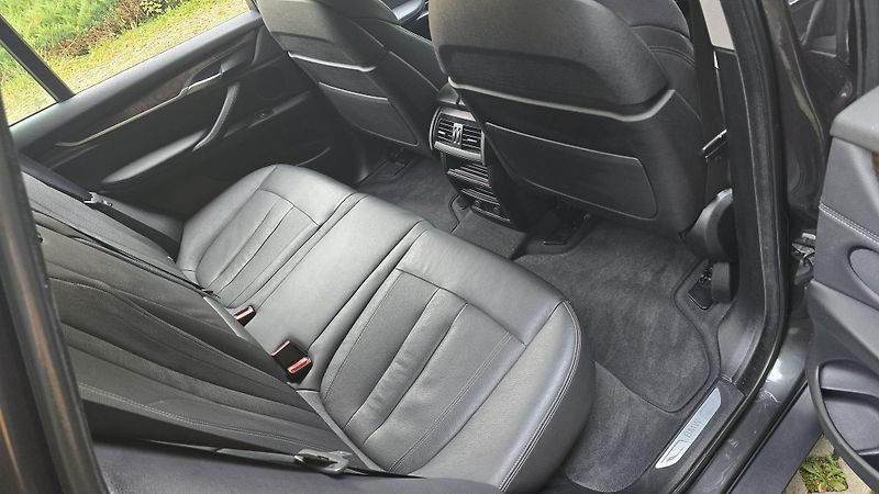 BMW X5 (2017) - fotka 8 z 18