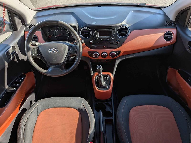 Hyundai i10 (2015) 1.0 i, ČR, AC, tempo, park - fotka 8 z 15