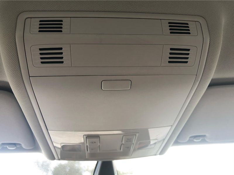 Volkswagen Golf Variant 2,0 TDI 4Motion - fotka 22 z 30