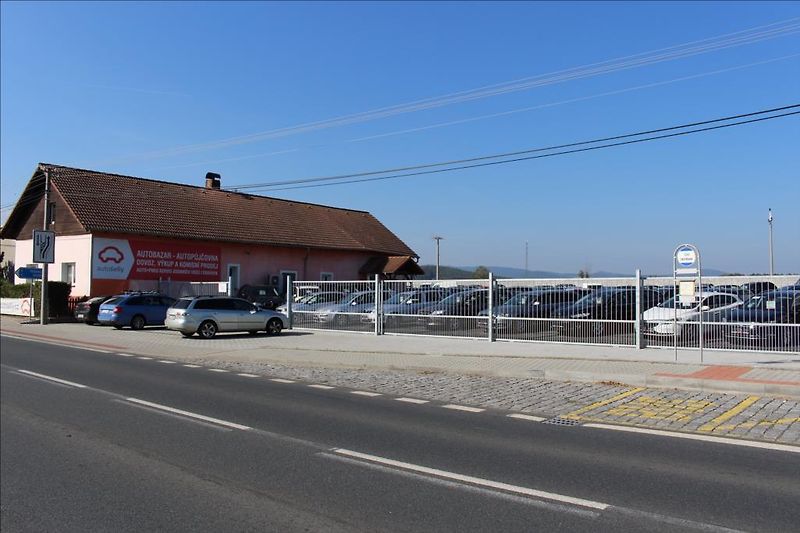 Škoda Superb 2,0 TDi  AMBITION 4X4 110kW - fotka 24 z 24