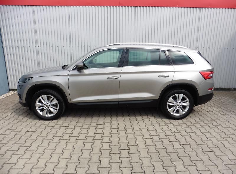 Škoda Kodiaq 2.0 TSi Style+ DSG 4x4 - fotka 6 z 19