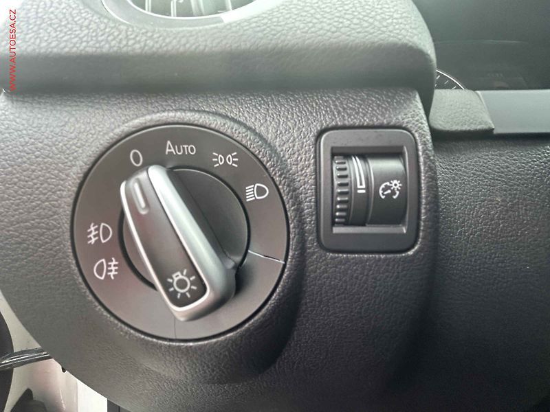 Volkswagen Tiguan (2012) 2.0TDi - fotka 13 z 18
