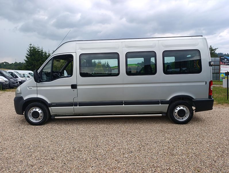 Opel Movano (2009) 2.5 CDTI L3H2 9míst - fotka 3 z 28