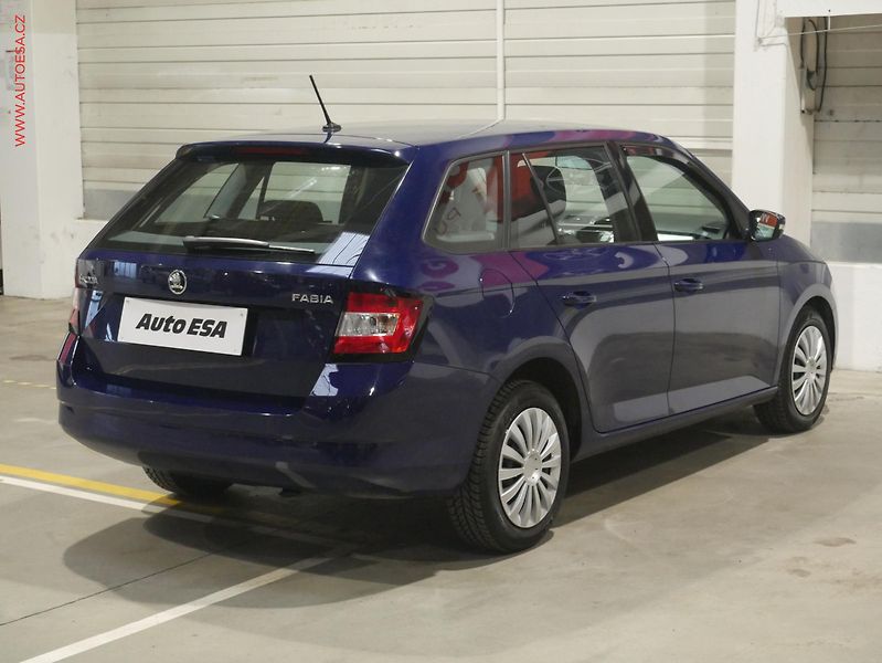 Škoda Fabia (2017) 1.0 TSI, ČR, AC, temp - fotka 4 z 16