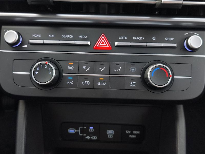 Hyundai Tucson (2025) 1.6 T-GDi 117kW, ČR, 1. maj., - fotka 20 z 24