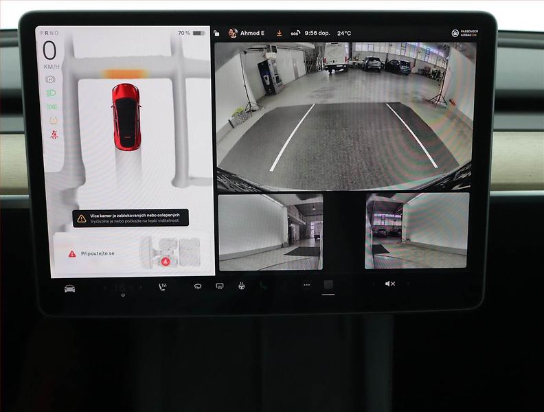 Tesla Model Y (2023) RWD LFP 60kWh, SoH 96% - fotka 15 z 20