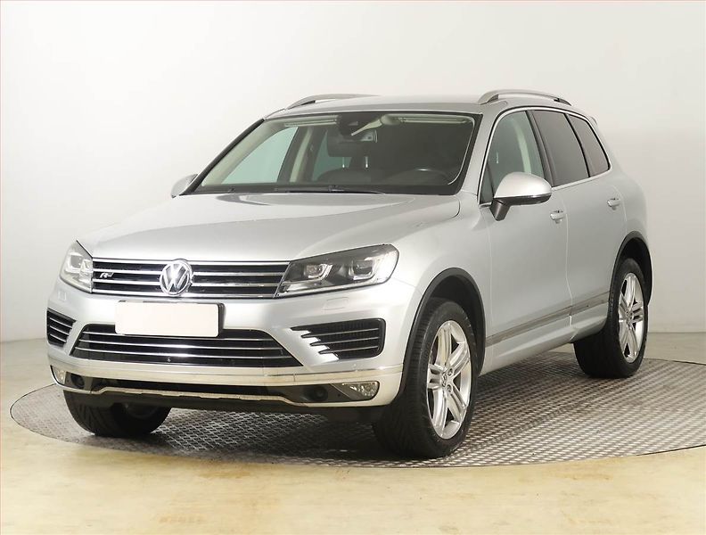 Volkswagen Touareg (2015) 3.0 TDI - fotka 2 z 31