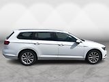 Volkswagen Passat Variant 2.0 TDi 4-Motion HIGHL - náhled 8