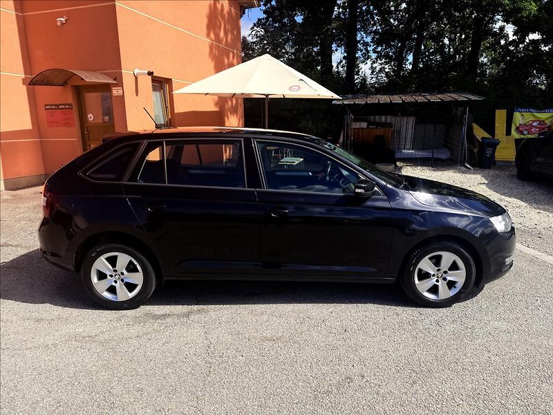 Škoda Rapid 1,0 TSi  STYLE 1.Majitel ČR - fotka 4 z 26