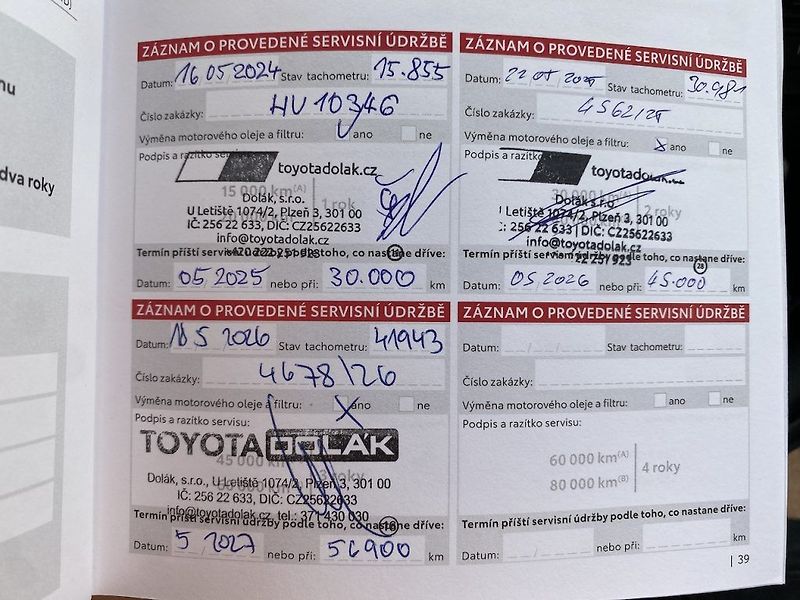 Toyota Yaris 1.5i, ČR, Style Tech, automat - fotka 16 z 17