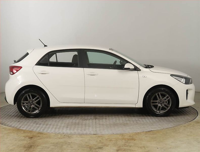 Kia Rio (2020) 1.25 CVVT, ČR,1.maj - fotka 6 z 19