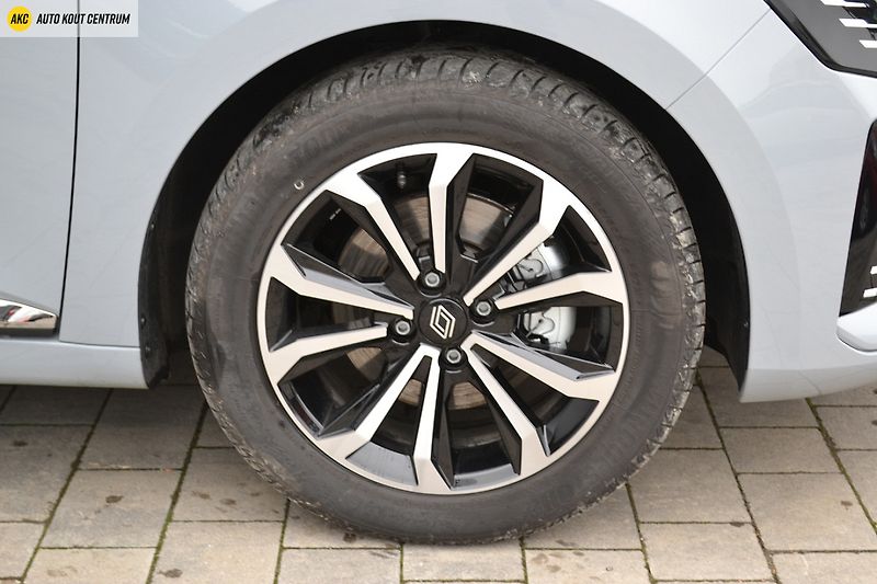 Renault Clio FULL HYBRID TECHNO E-TECH 145 - fotka 10 z 51