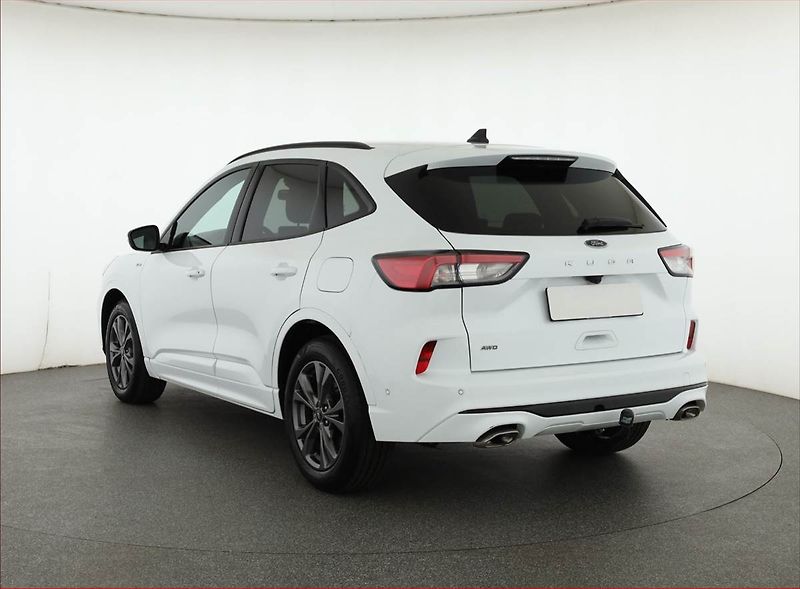 Ford Kuga (2022) 2.0 EcoBlue - fotka 4 z 21