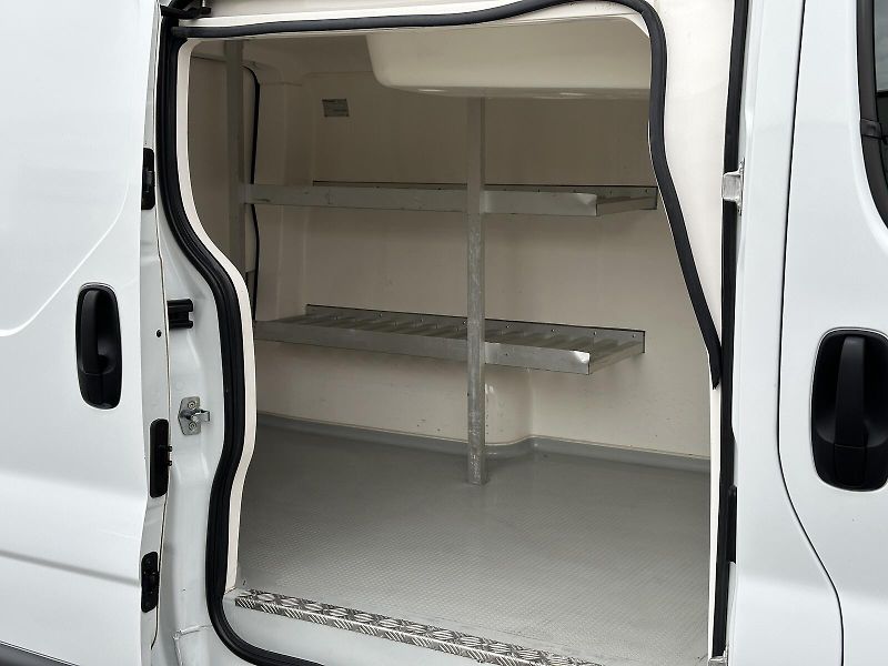Renault Trafic 2.0dCi 90PS L1-H1 CHLAĎÁK Carr - fotka 13 z 28