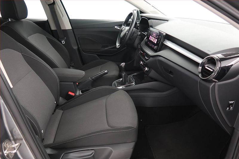 Škoda Fabia (2022) Ambition 1.0 TSI, Tempomat - fotka 9 z 17