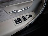 BMW Řada 3 (2015) Luxury Line 320i xDrive GT - náhled 17