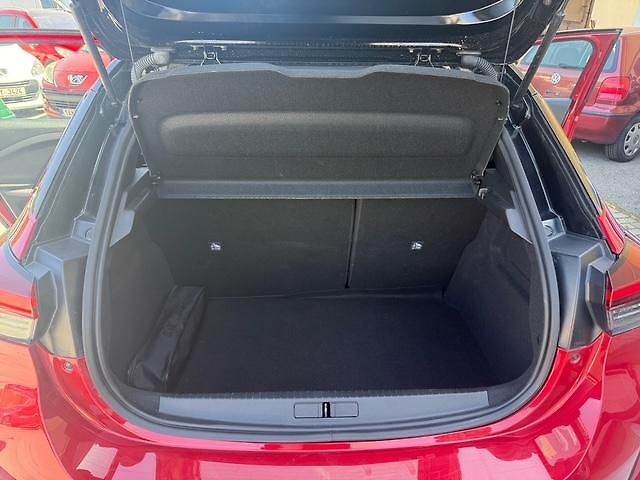 Opel Corsa (2025) 1,2 GS Benzin 100k MT6 - fotka 15 z 15