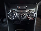 Peugeot 208 ACTIVE 1.2 PT 82k M5 - náhled 21