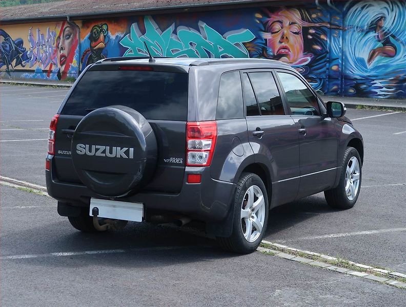 Suzuki Grand Vitara (2008) 2.4 VVT, LPG, 4X4, Automat - fotka 5 z 15