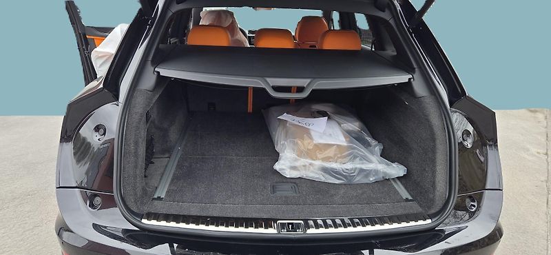 Bentley Bentayga 4.0 V8 Speed 4WD,Rezervace - fotka 12 z 16