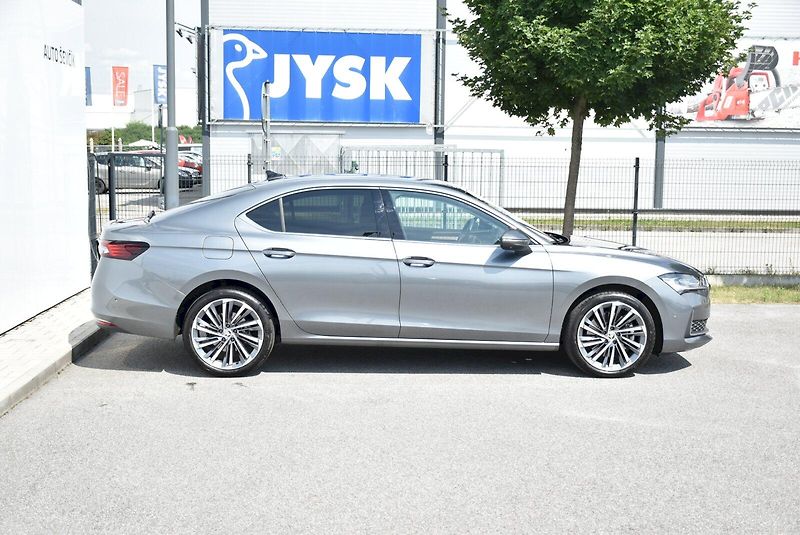 Škoda Superb (2024) L&K 2.0 TDI 142kW 4x4 DSG - fotka 12 z 34