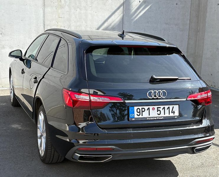 Audi A4 (2019) 2,0 TDI Mild Hybrid S tronic - fotka 17 z 25