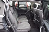 Volkswagen Touran (2018) 1.4TSI 110kw HIGHLINE TAŽ LED - náhled 46
