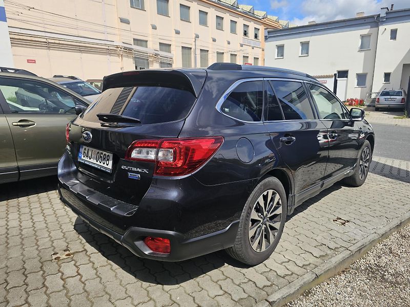 Subaru Outback (2017) 2 TD kůže, NAVI - TOP stav - fotka 4 z 20